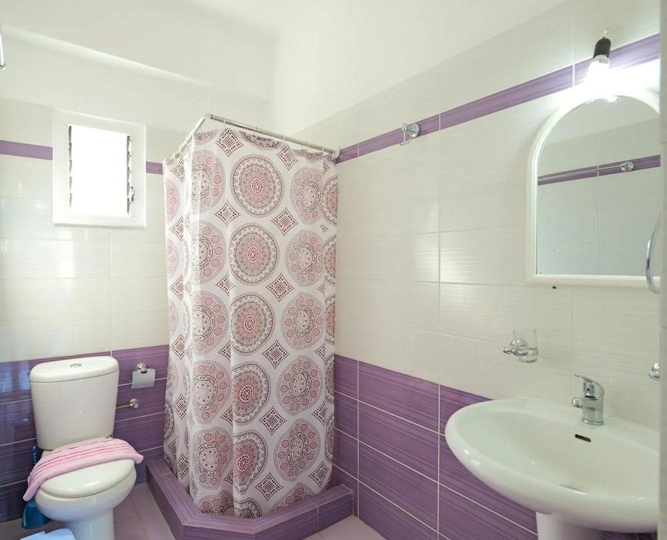 Guesthouse Blue Sky Ksamil
