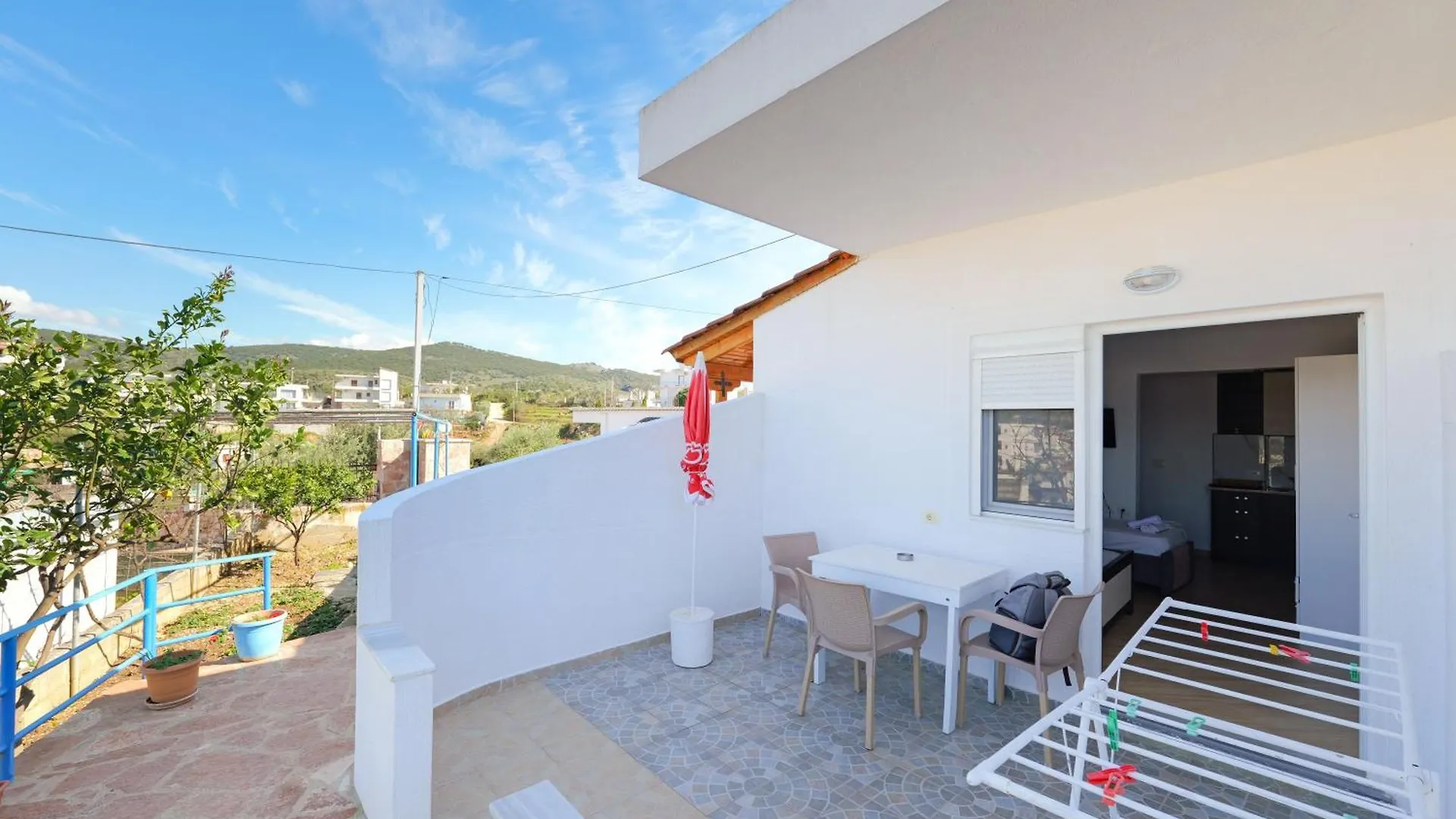 Guesthouse Blue Sky Ksamil 0*,