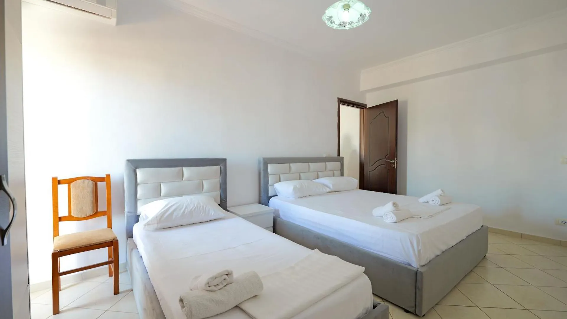 Apartment Guesthouse Blue Sky Ksamil